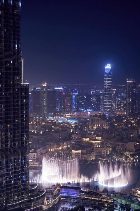 Larbi Breathtaking Burj And Fountain View Luxurious 2 Bed Apartment Dubai Exterior photo