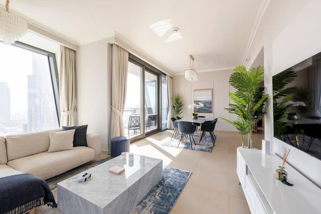 Larbi Breathtaking Burj And Fountain View Luxurious 2 Bed Apartment Dubai Exterior photo