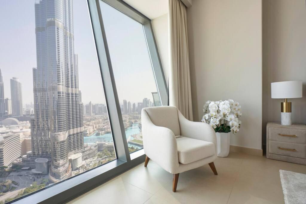 Larbi Breathtaking Burj And Fountain View Luxurious 2 Bed Apartment Dubai Exterior photo