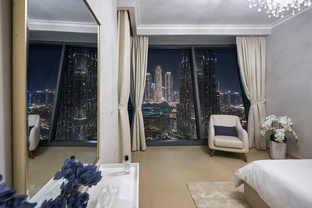 Larbi Breathtaking Burj And Fountain View Luxurious 2 Bed Apartment Dubai Exterior photo
