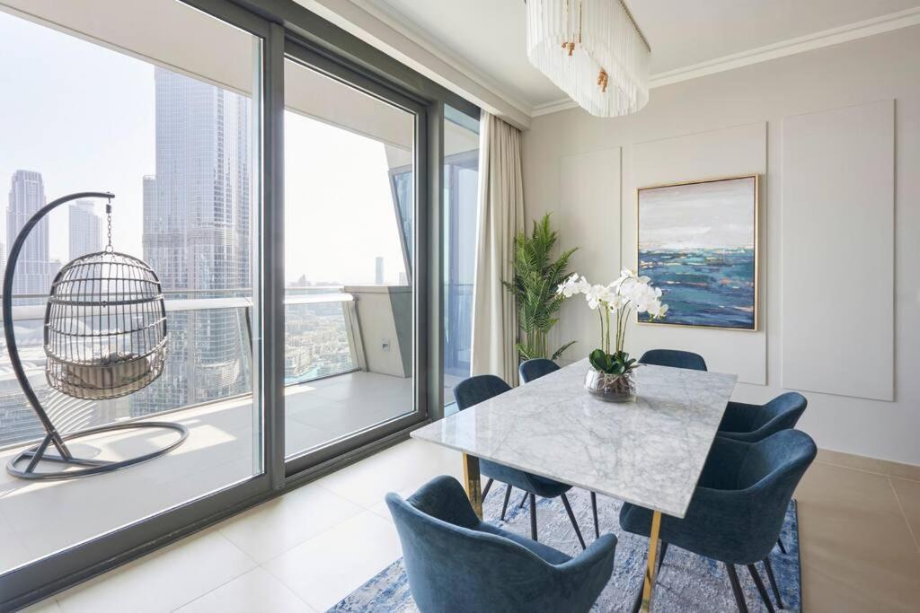 Larbi Breathtaking Burj And Fountain View Luxurious 2 Bed Apartment Dubai Exterior photo